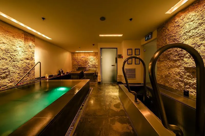 Buddha-Bar Hotel Budapest Klotild Palace 5*,